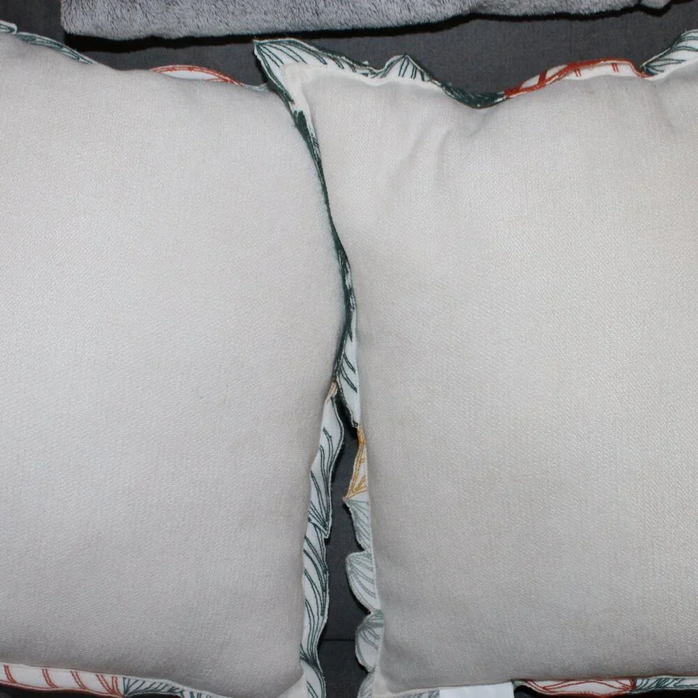 Two Harvest 18x18 inch Throw Pillows Crem Gold Green